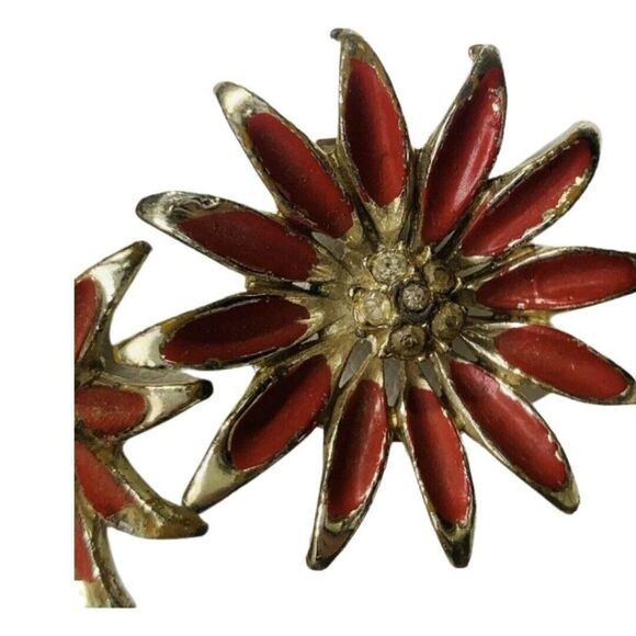 Vintage Red Enamel Sunflower Rhinestone Gold Tone Clip On Button Earrings - Picture 4 of 10